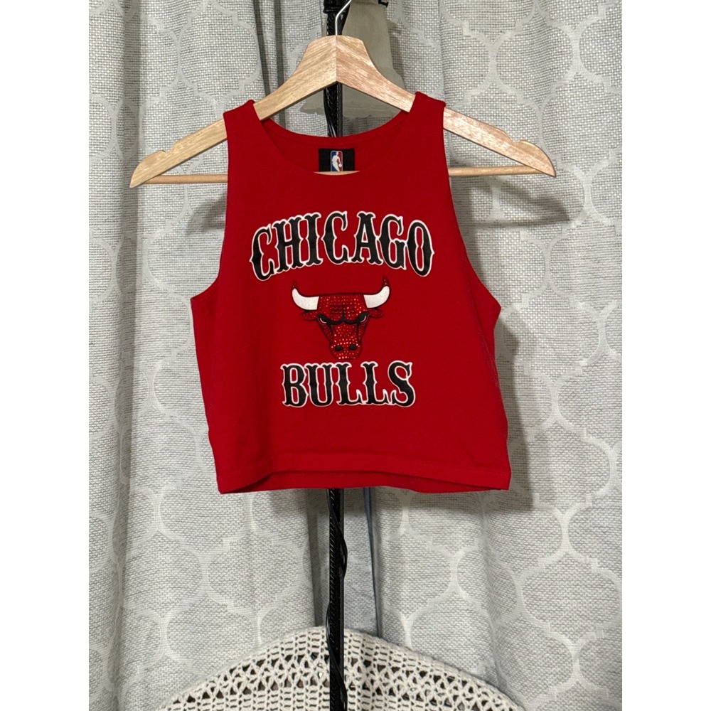 NBA Chicago Bulls Red Rhinestone Graphic Crop Tank Top Womens Large